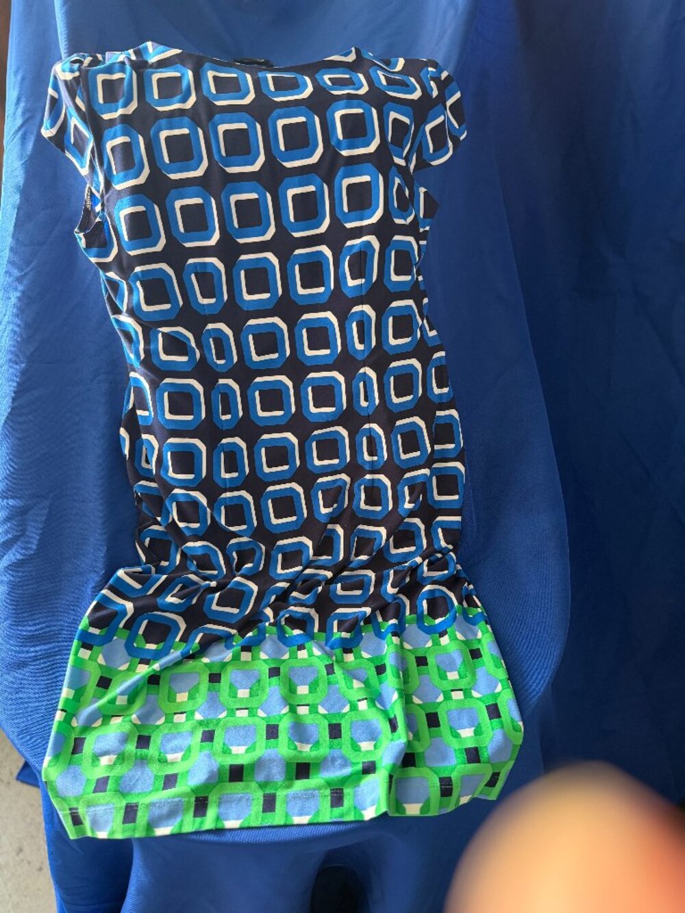 Shift Dress with Crispy Colors